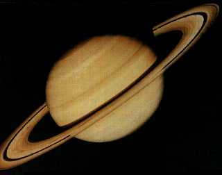 saturne.jpg (6231 bytes)